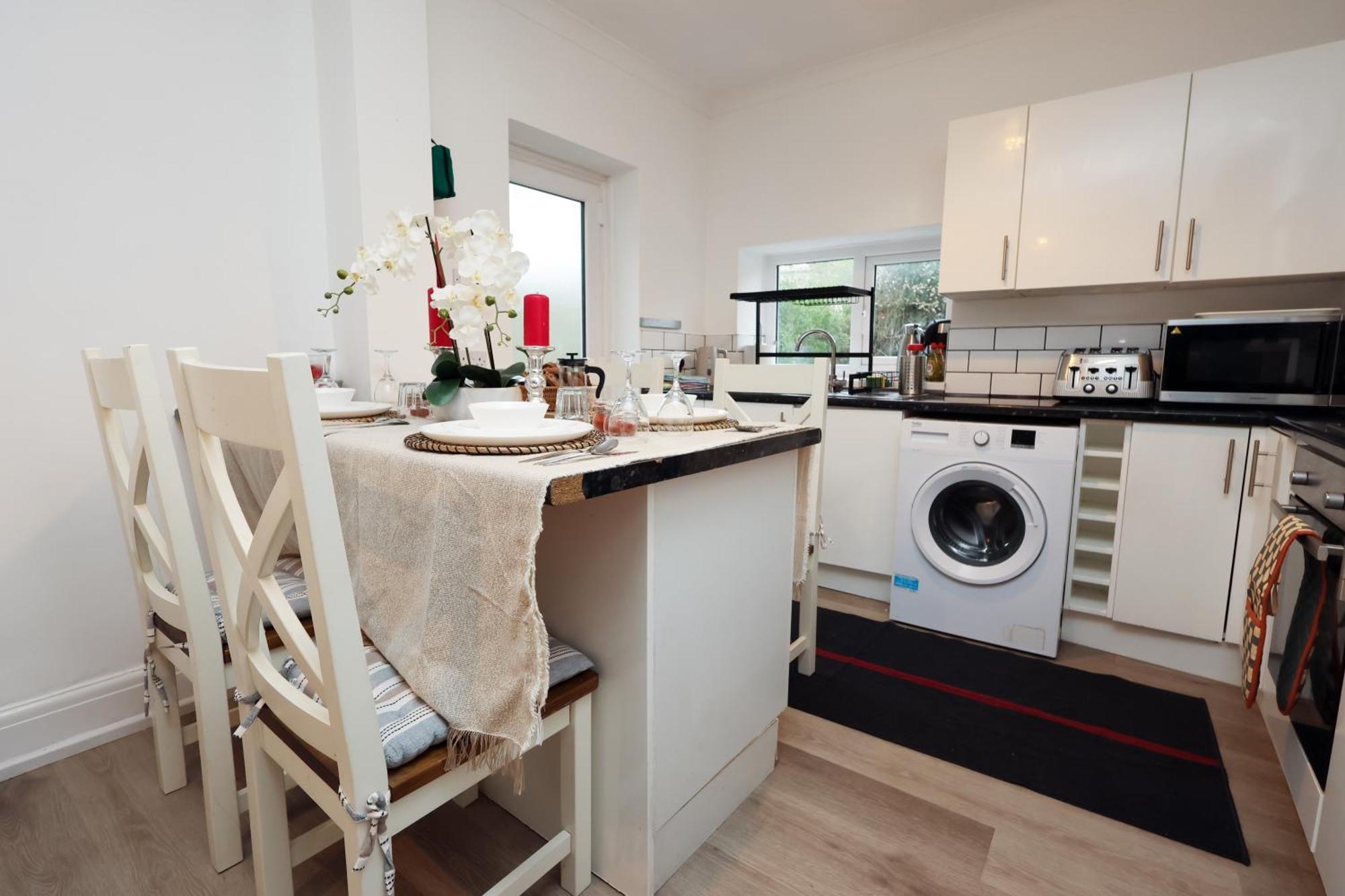 Cardiff City Guesthouse, Central Rooms, Fast Wi-Fi, On-Street Parking Luaran gambar