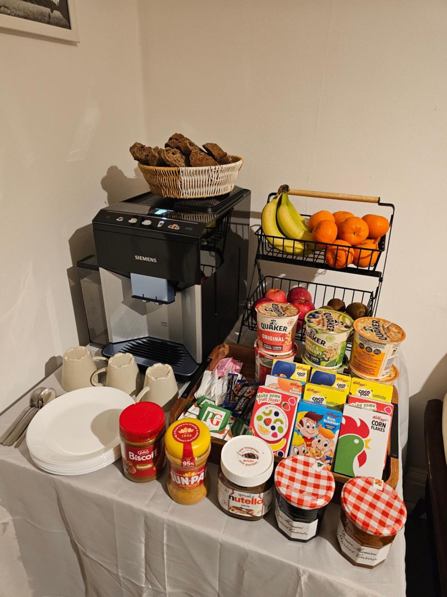 Cardiff City Guesthouse, Central Rooms, Fast Wi-Fi, On-Street Parking Luaran gambar
