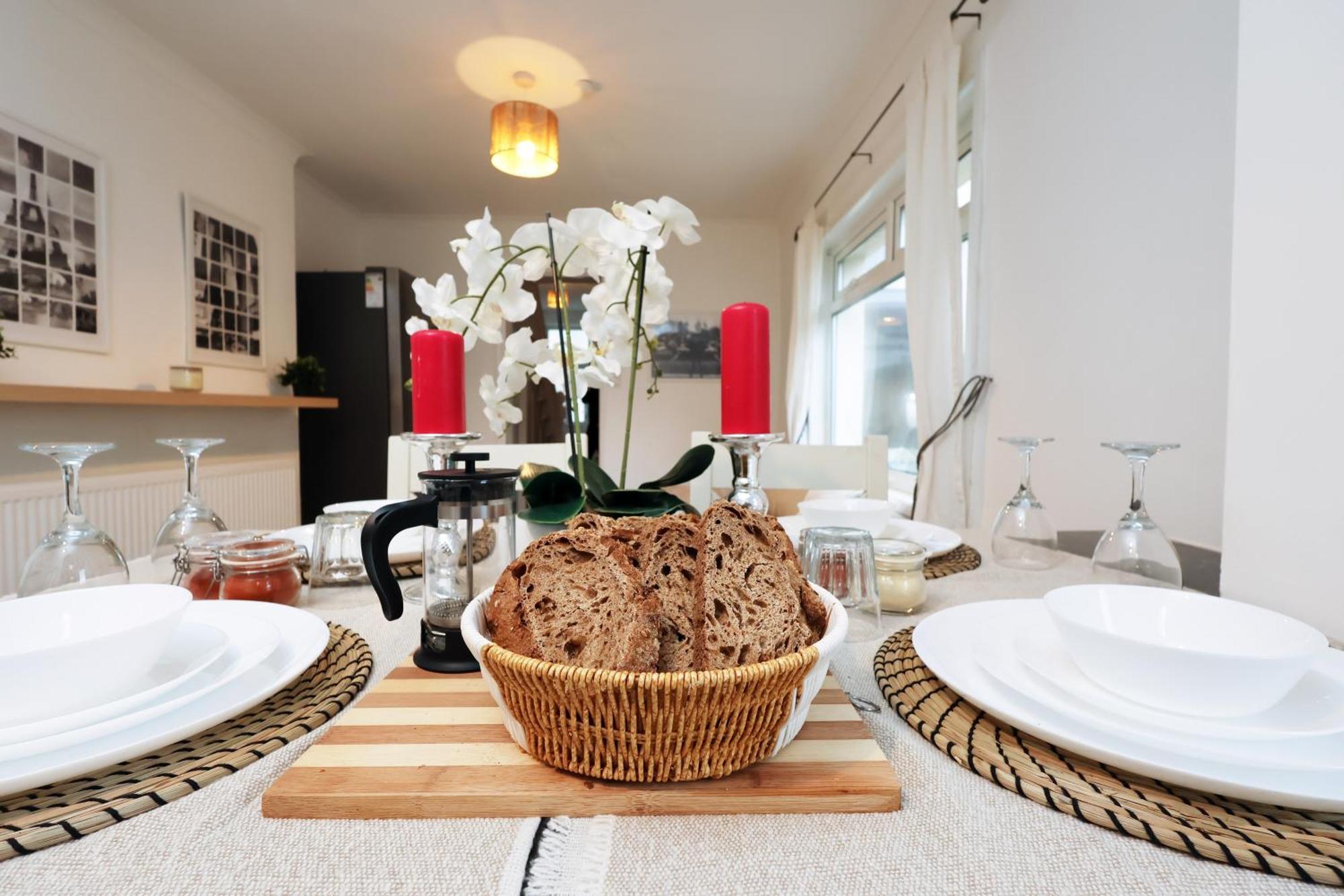 Cardiff City Guesthouse, Central Rooms, Fast Wi-Fi, On-Street Parking Luaran gambar